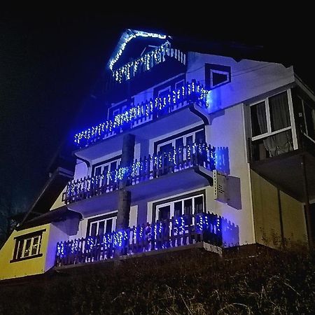 ヴァトラ・ドルネイ Apartament Sarcoヴィラ エクステリア 写真