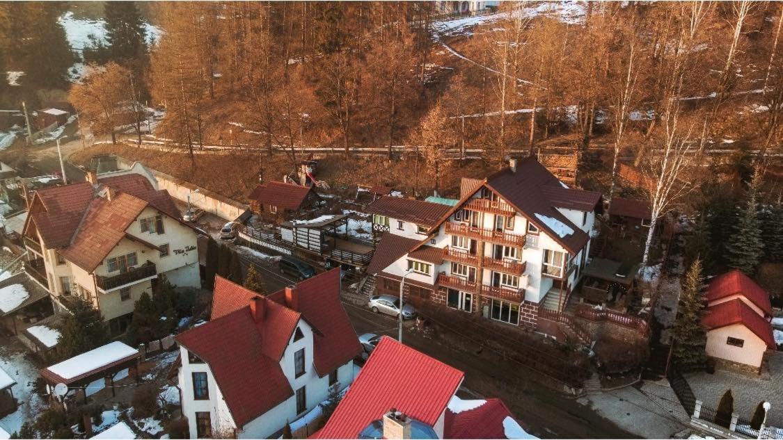 ヴァトラ・ドルネイ Apartament Sarcoヴィラ エクステリア 写真